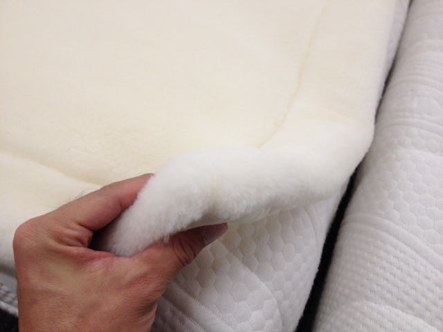 ふっくらメリノウールマイヤー敷毛布パット（ウール100％）：杉屋 
